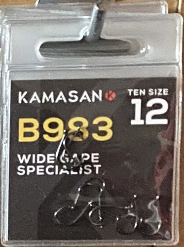 Kamasan b983 eyed - eyed, wide